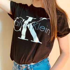 Calvin Klein tee shirt